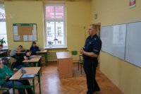 spotkanie policjantów z gimnazjalistami w Cieszynie