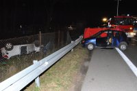 policjanci zabezpieczali wypadek w Bąkowie