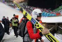 Policjanci zabezpieczali skoki narciarskie