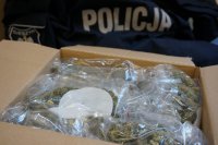Zabezpieczone narkotyki (marihuana) przez policjantów